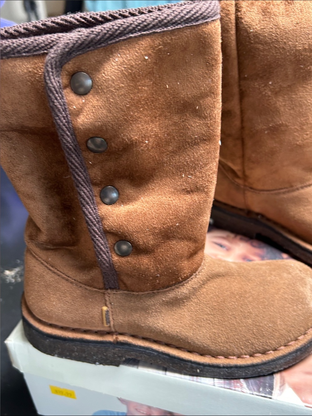 Primigi Brown Suede Kids lined Button-snap Boots. Size 31 European=13.5/1 NWT